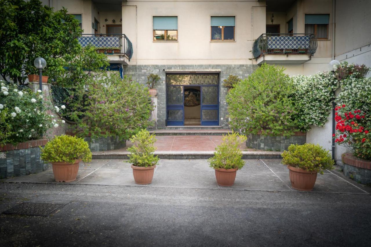 Sorrento Hidden Garden & Rooms Luaran gambar